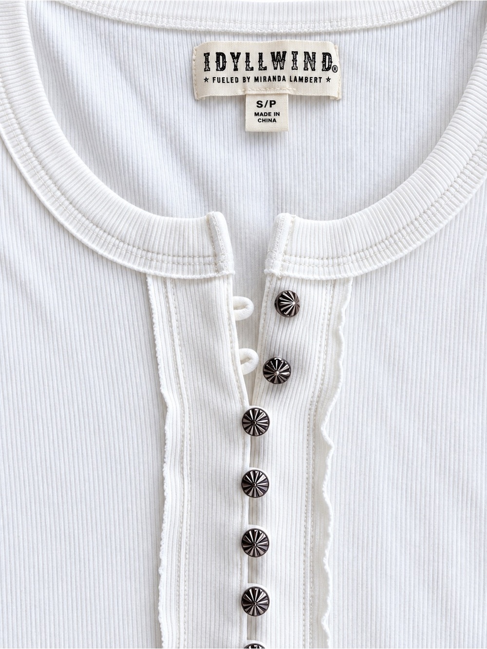 Idyllwind White Ribbed Concho Button Front Western Top Small - Picture 4 of 7